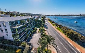Albacore Apartments